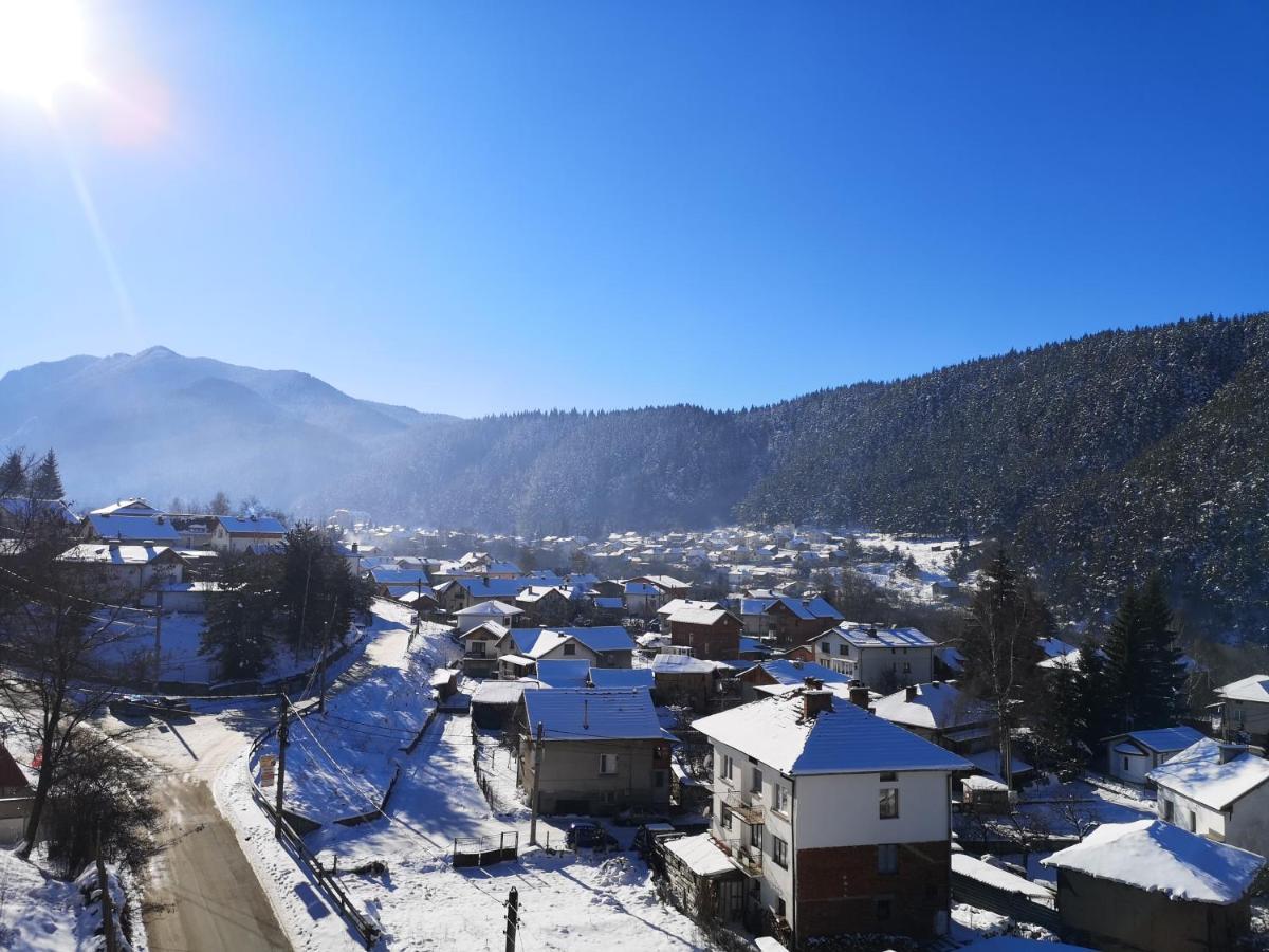 Eagle Rock View Apartment, Borovets เบลิอิสการ์ ภายนอก รูปภาพ